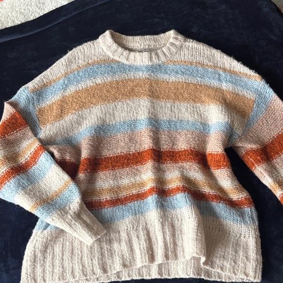 American Eagle Outfitters Sweaters - American Eagle Striped Sweater